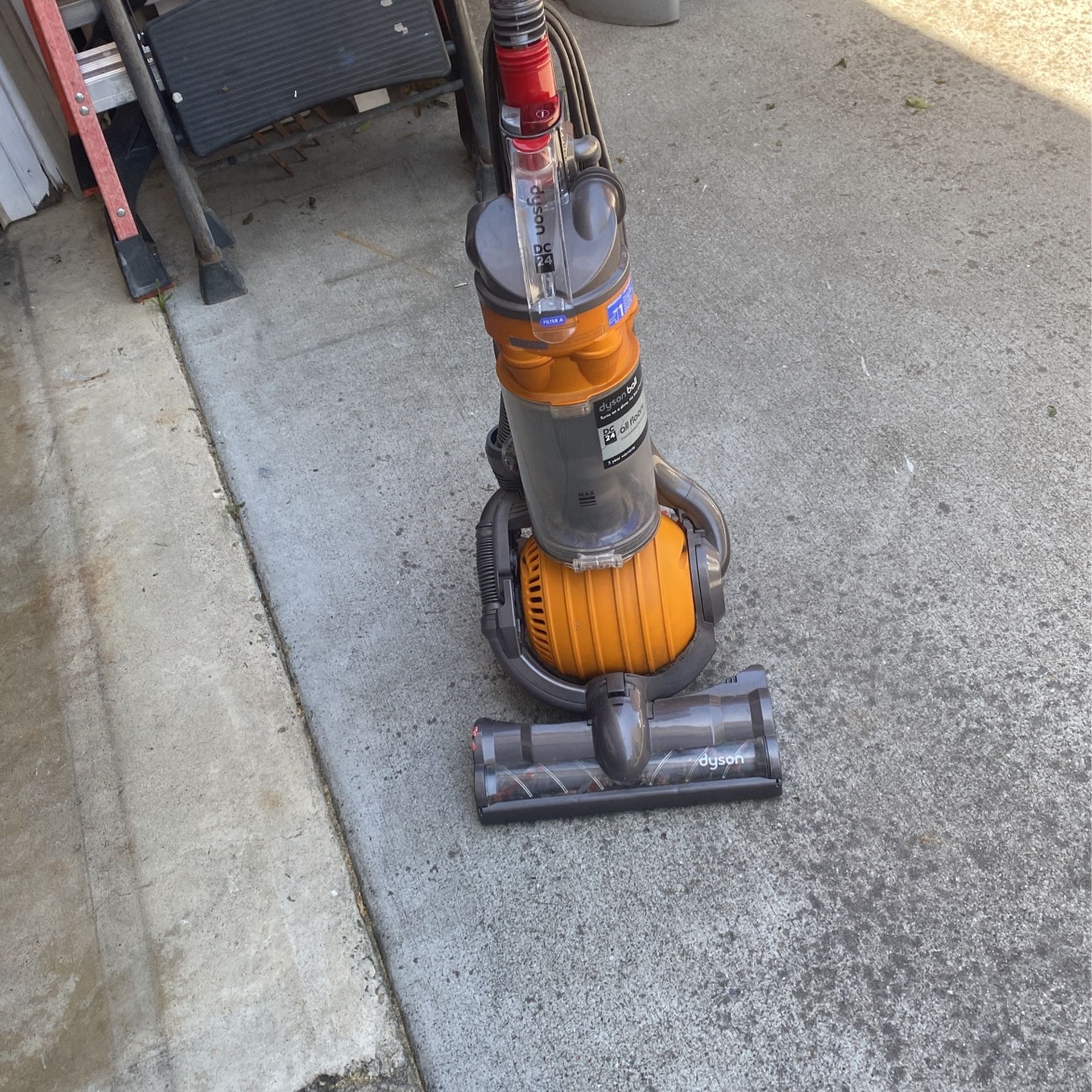 Dyson Vacuum