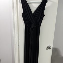 Black Sleeveless Jumpsuit. 
