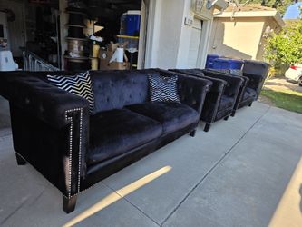 3 Pieces Coaster Reventlow Furniture Set with Cover