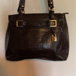 Vintage Etienne Aigner Brown embossed crocodile leather handbag purse shoulder bag lots of sections and pockets to store things