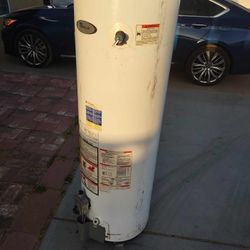 Gas Water Heater Used 40 And 50 Gallon With 1 Yr Warranty 