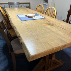 Live Edge 8’ Table And Chairs
