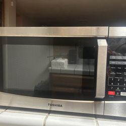 Toshiba Microwave 