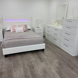 Brand New Bedroom Set / Juego de Cuarto Nuevo a Estrenar... Fast Delivery 🚚 