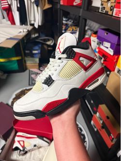 Jordan 4 Red Cement SIZE 10.5 USED