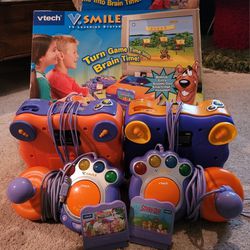 V Smile V Tech TV Learning System Console With Two Controllers And Single  Game