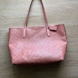 Coach Shoulder Bag