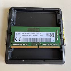 SK Hynix 8GB 1X16 PC4-3200AA-SCO-12  Laptop RAM