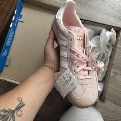 PINK ADIDAS SHOES 