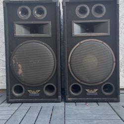 Jensen JP-1300 400 Watt Bass Reflex Speakers, Two items