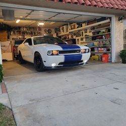 2012 Dodge Challenger Srt8