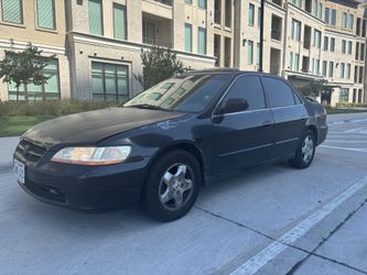 1999 Honda Accord 3.0 V6 (Fully Loaded)