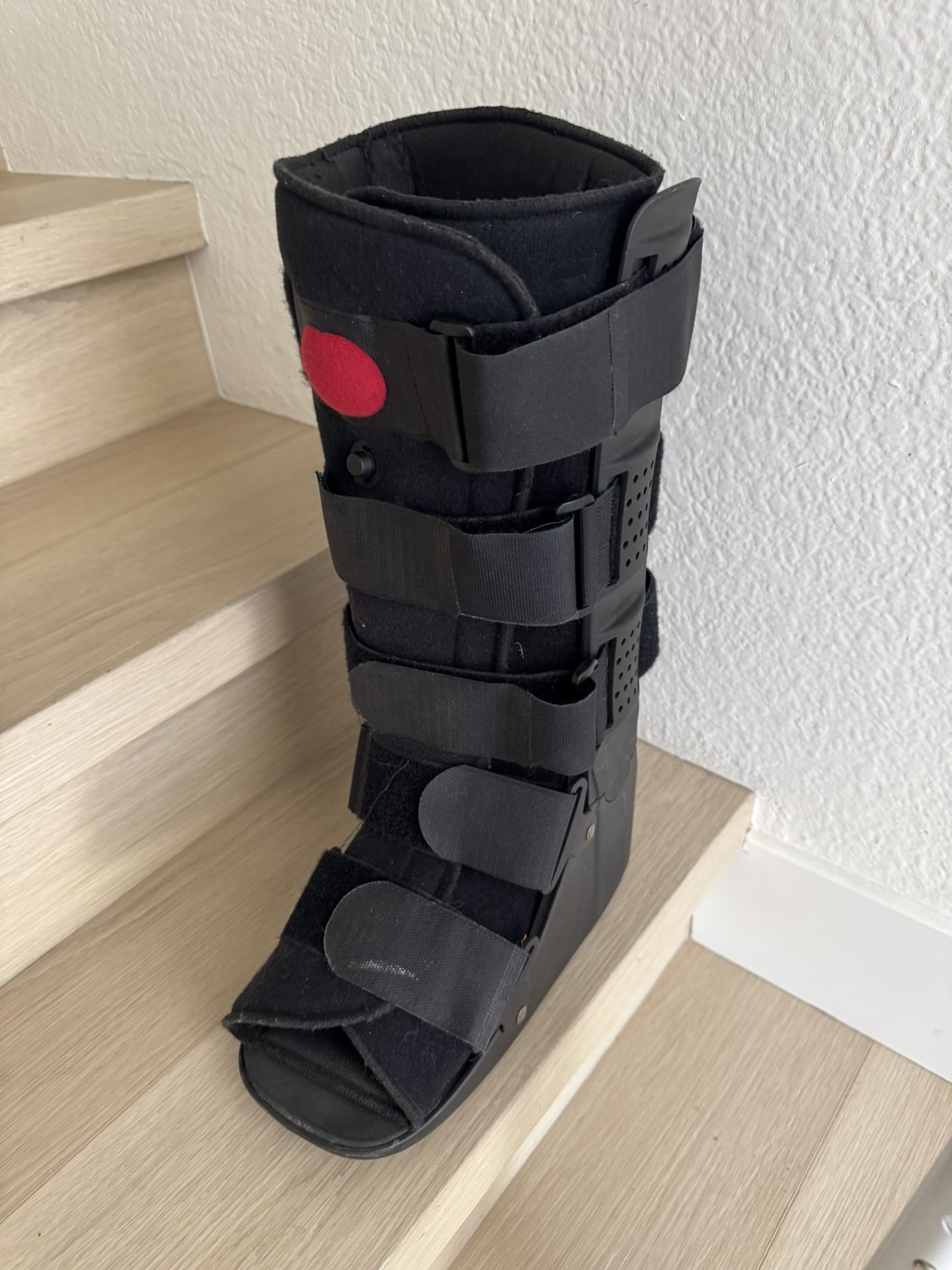 Walking Boot Size Medium