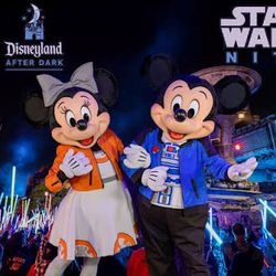 Star Wars Nite 1 ticket for MAY the 4th!!! READ DESCRIPTION!!!