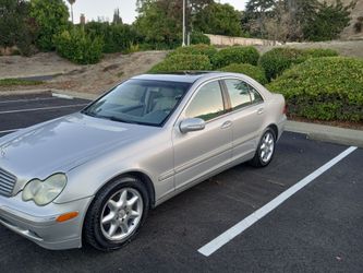 2003 Mercedes Benz C 240 Automatic 4 Door Very Good Cond 165K