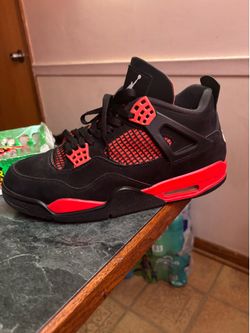 Jordan 4 Retro Red Thunder