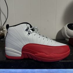 Jordan Retro 12 Cherry
