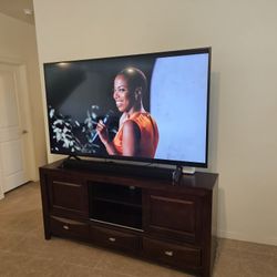 75" Class RU7100 Smart 4K UHD TV (2019)