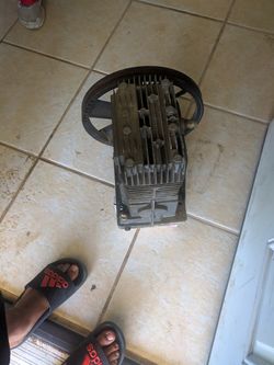 Powermate 3.1 hp 12.3 cfm@40psi compressor pump