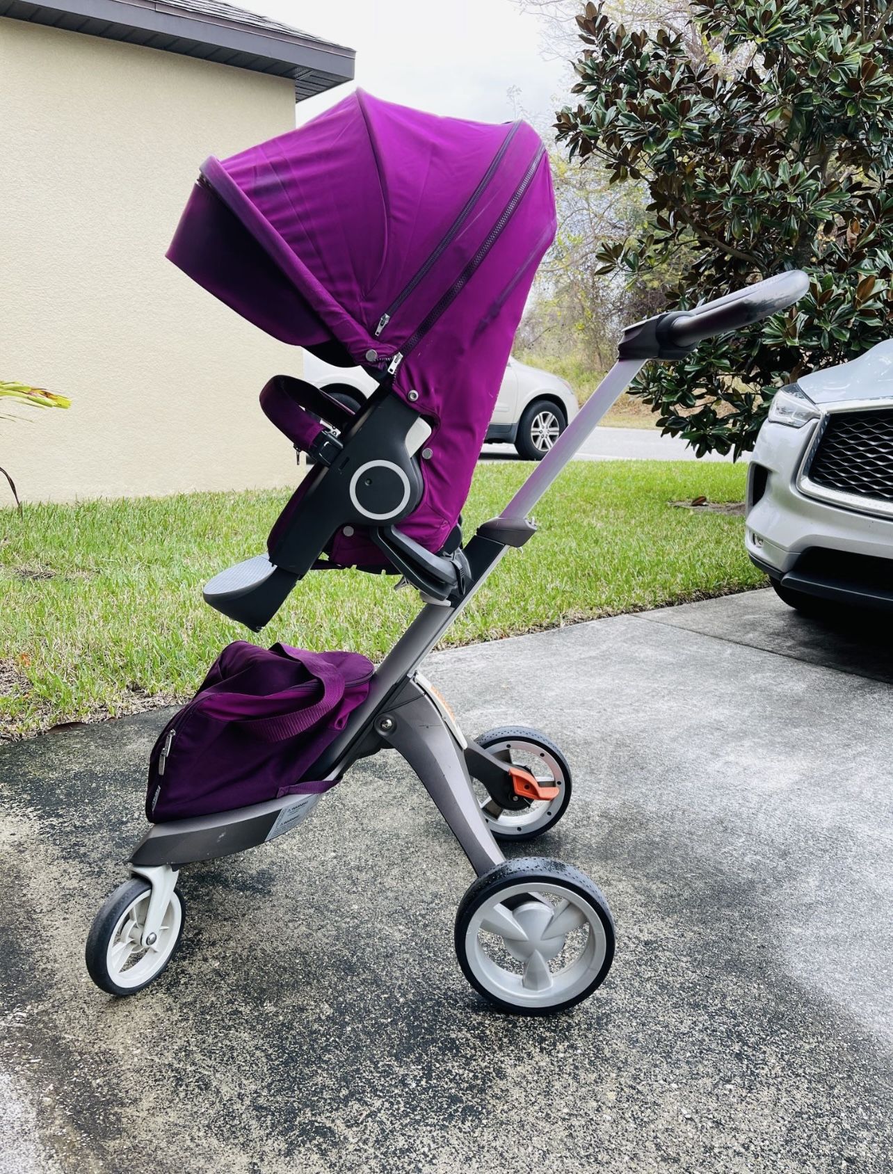 Stokke Purple Xplory Stroller
