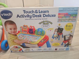 Baby toys and play pen