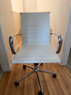 White desk/vanity chair