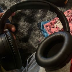 Headphones for 25 dollars super load