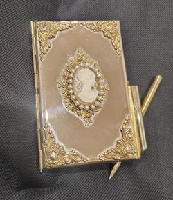 Vintage Cameo notepad