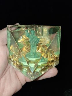 VINTAGE STATUE OF LIBERTY PAPER WEIGHT RARE