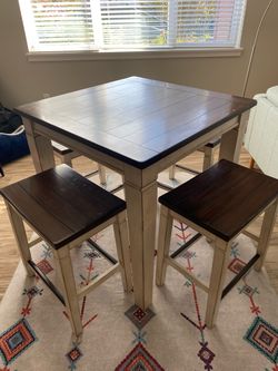 Pike & Main 5-piece Counter Height Dining Set (OG Price @Costco $399.99)