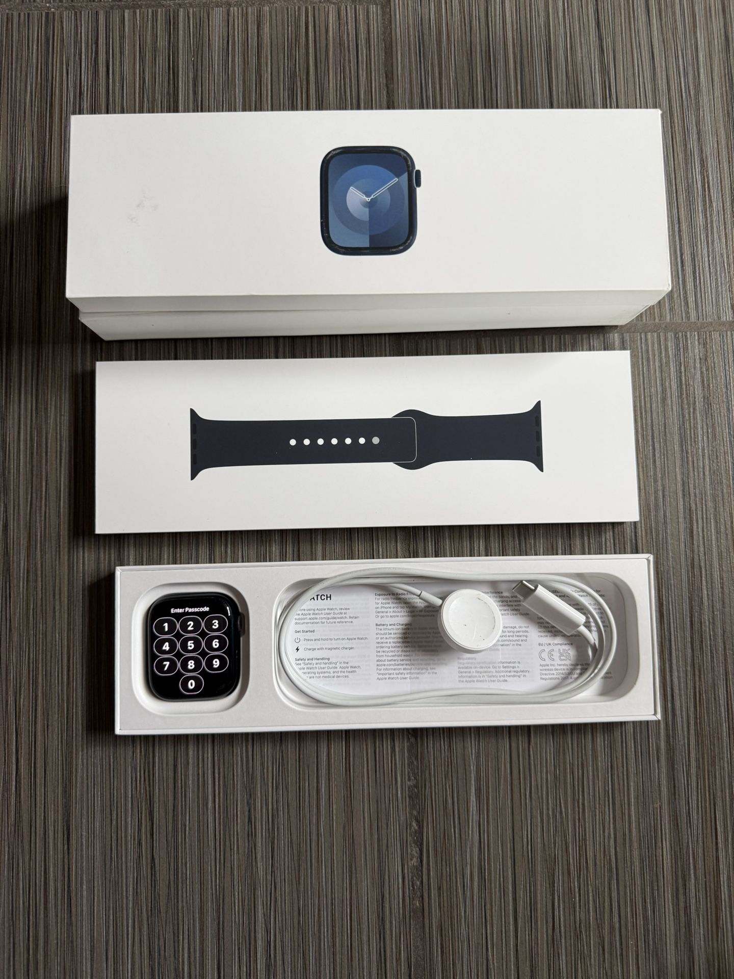 Apple Watch Series 9 (45 mm) GPS / Cellular