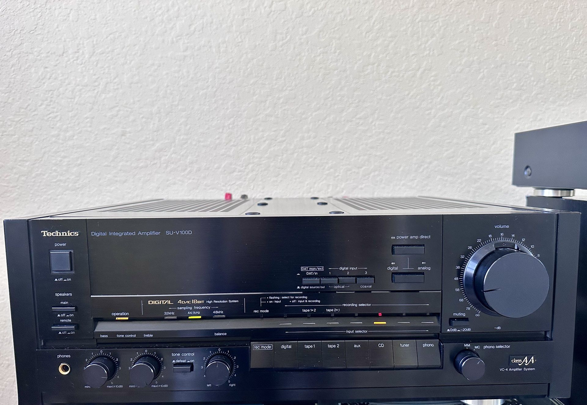 Technics Su-v100d Integrated Amplifier Class AA