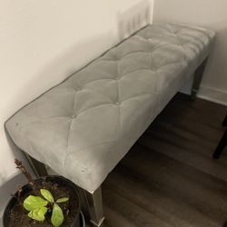 Tufted Bench