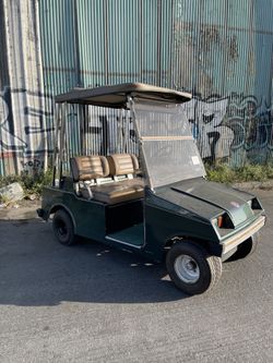 Classic 36V EZGO Golf Cart – Runs Great! 