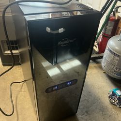 Koolatron Wine Fridge 12 Bottle