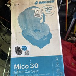 maxi- Cosi Infant Seat