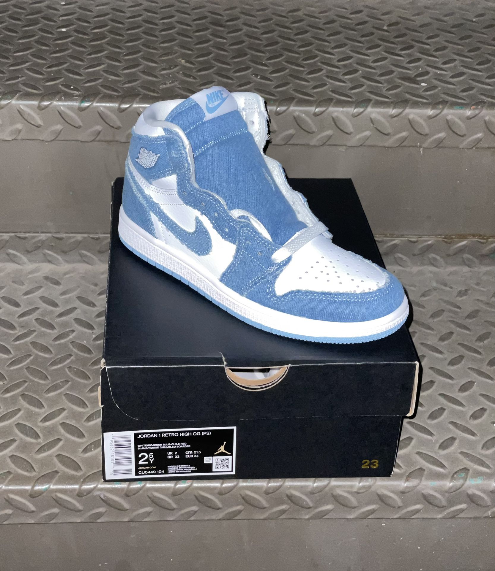 Air Jordan Retro High OG “Denim”