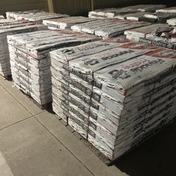 Roofing Shingles Clearance -Liquidación de tejas para techos 