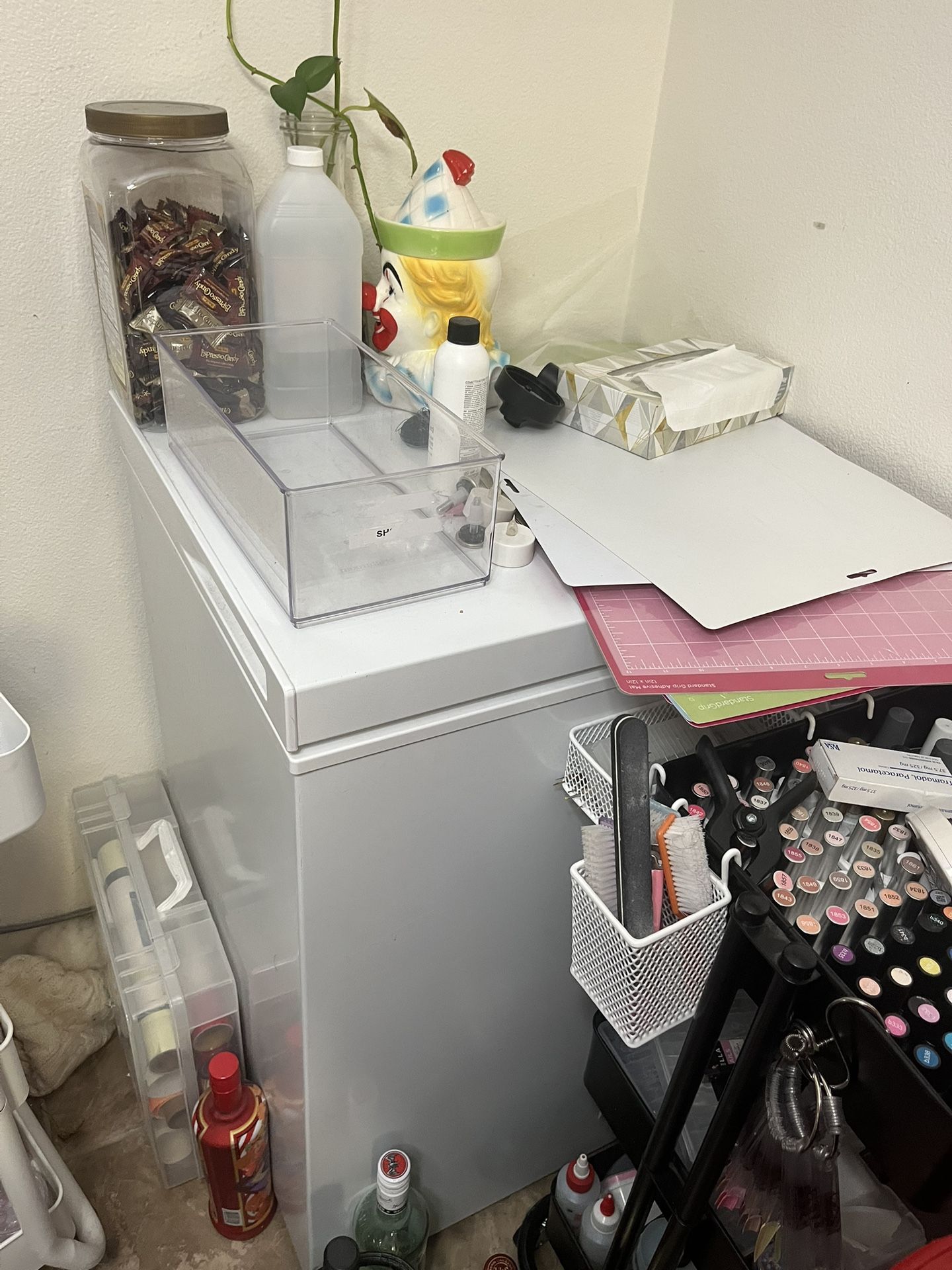 MOVING! White Magic Chef Freezer