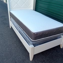 TWIN BED FRAME WITH BOX SPRING AND MATTRESS