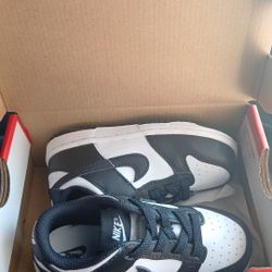 BRAND NEW  Toddler Nike Dunks For Sale $50 Each Size 8c