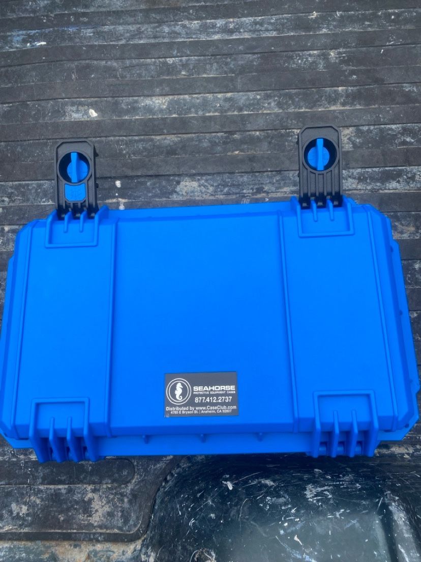 Seahorse Protective Wheeling Case W/foam