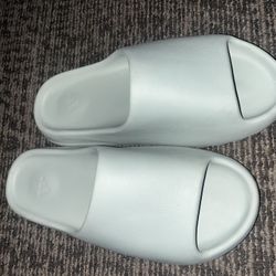 Adidas Yeezy Slides Salt ✅(Brand New)✅