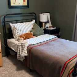 Black Metal Bed frame