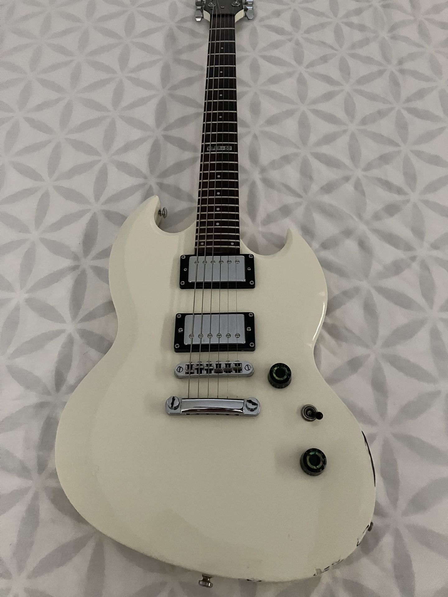 LTD Viper 50