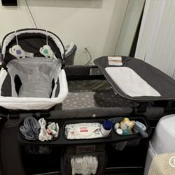 bassinet/crib/changing table/playpen set