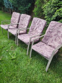 Patio 8 chairs cautions included.