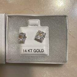 14KT Solid Gold Earrings