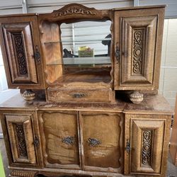 Antique Hutch Tiger Eye Oak 