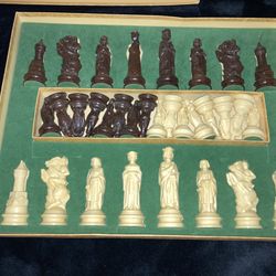 Renaissance Chess Set